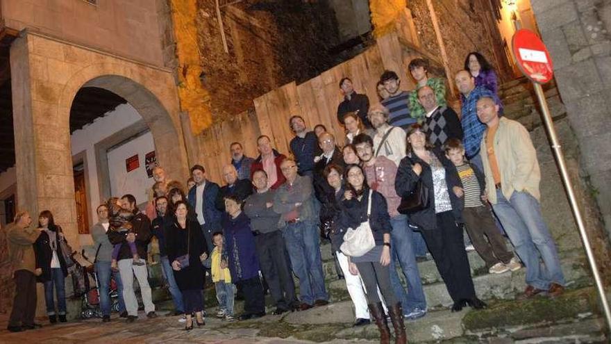 Protesta vecinal tras el derribo de la Casa Gótica.