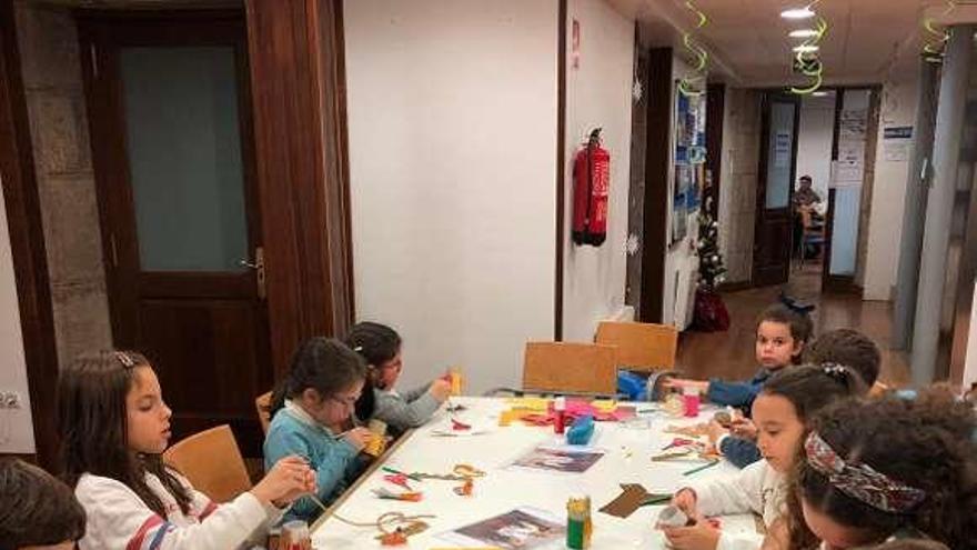 Culleredo realiza talleres de cocina navideña para los más pequeños