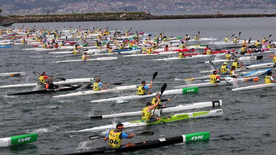 Quinientos kayaks de mar participan en la Copa de España Concello de Vigo