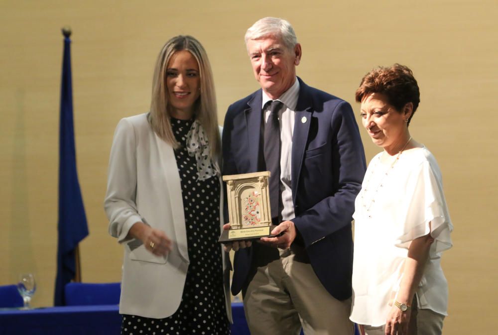 El Conservatorio Gonzalo Martín Tenllado ha sido el escenario de la entrega de premios.