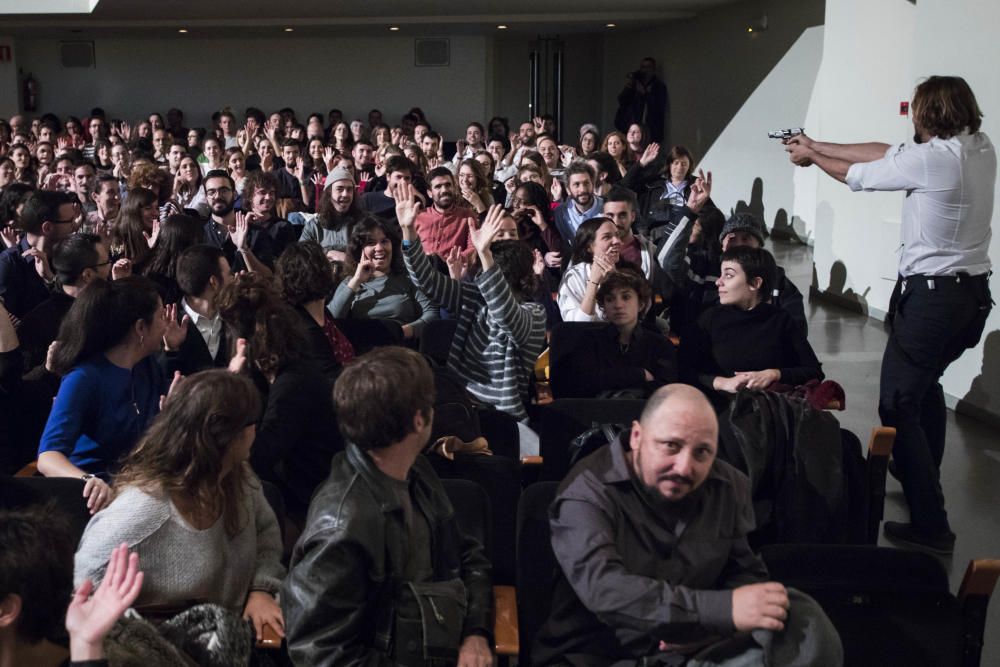 Presentación del Festival La Cabina