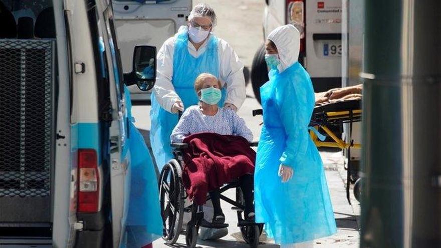 Coronavirus: España registra el menor aumento de decesos de la semana, con 809 casos más