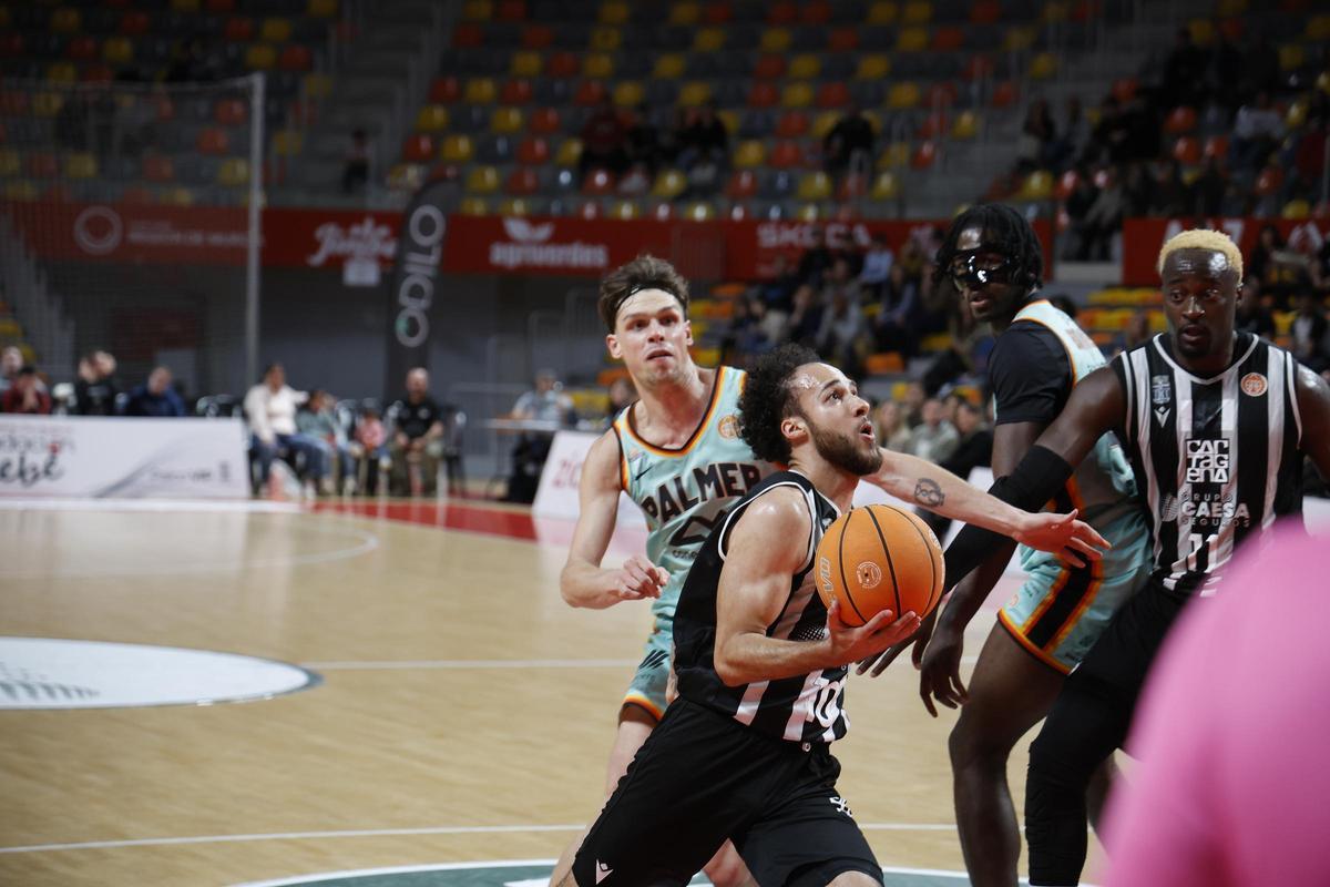 Las imágenes del CAESA Cartagena - Joventut Llucmajor