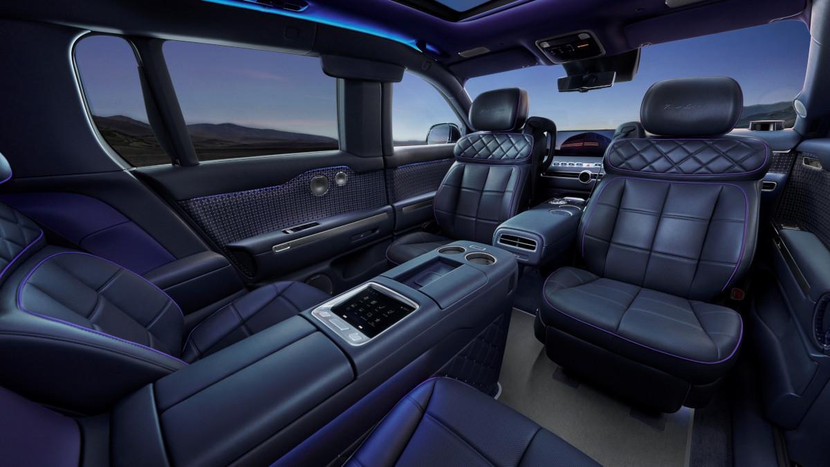 Interior del Genesis GV90