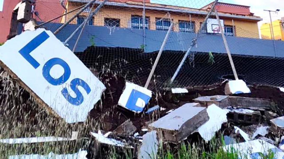 Caida de un muro en Los Realejos.