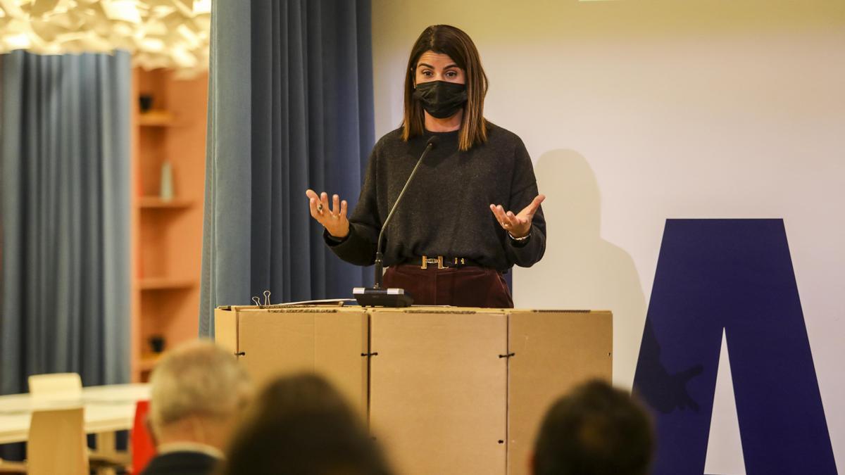 Beatriz Pérez, directora médica de Roche Farma.