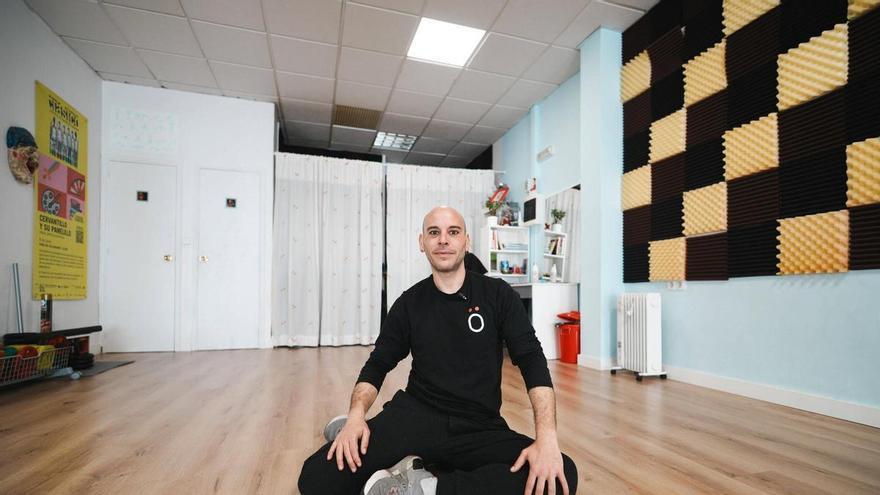 Sergio Pérez es Yörik, el actor multiusos de Mérida que encontró en Hamlet su nombre