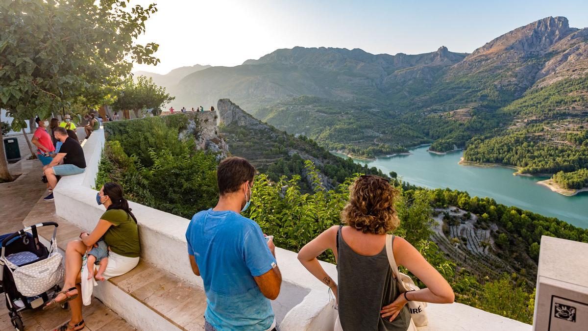 El municipio de Guadalest forma parte de la Asociación de los pueblos más bonitos de España