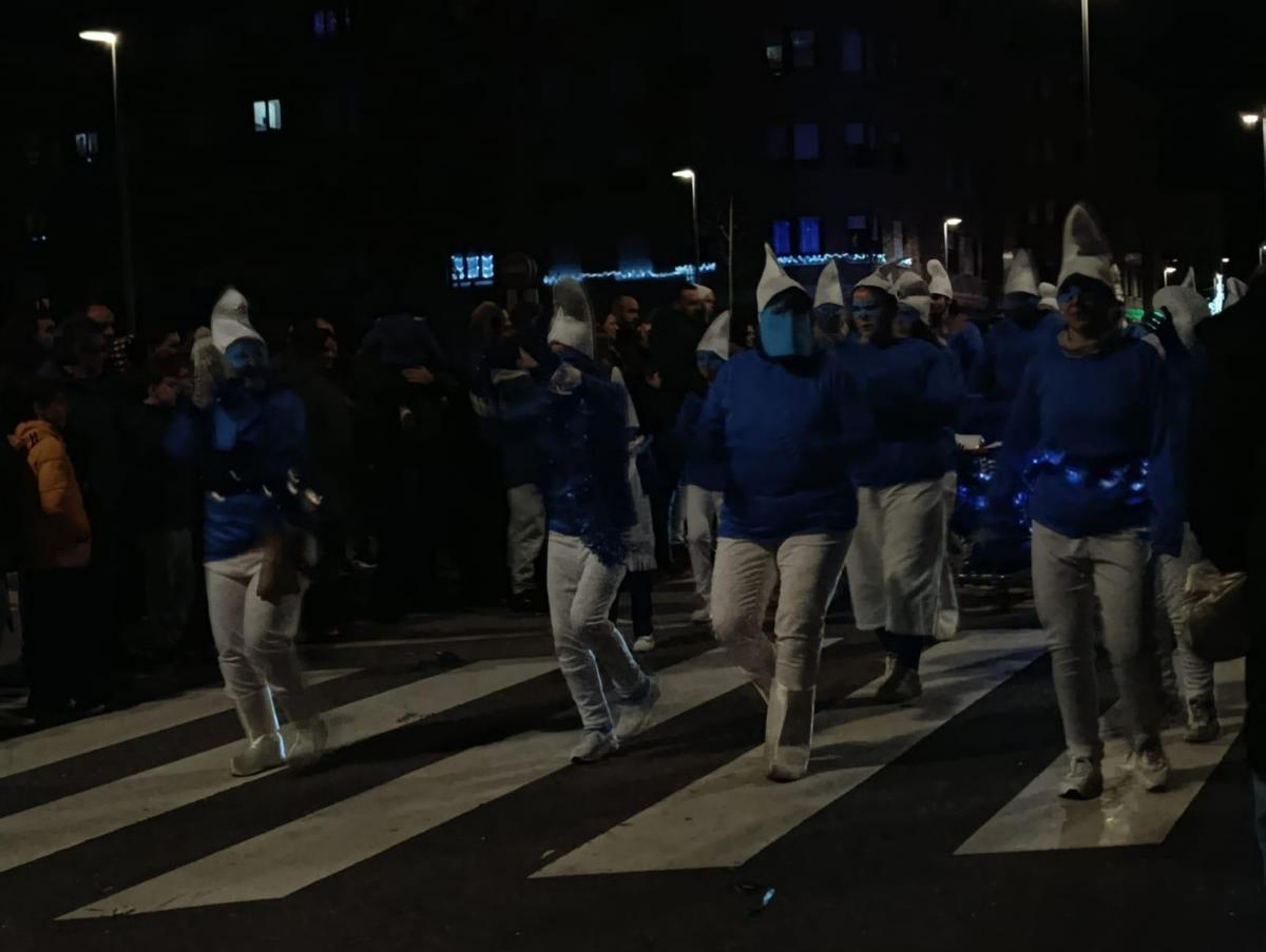 Los Reyes desbordan Lugones en una cabalgata de récord