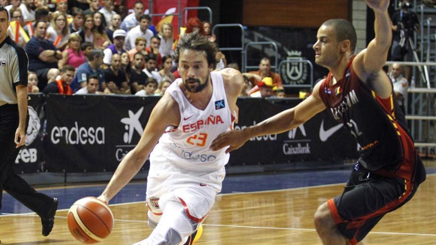 Llull durante el partido contra Bélgica en el que se lesionó