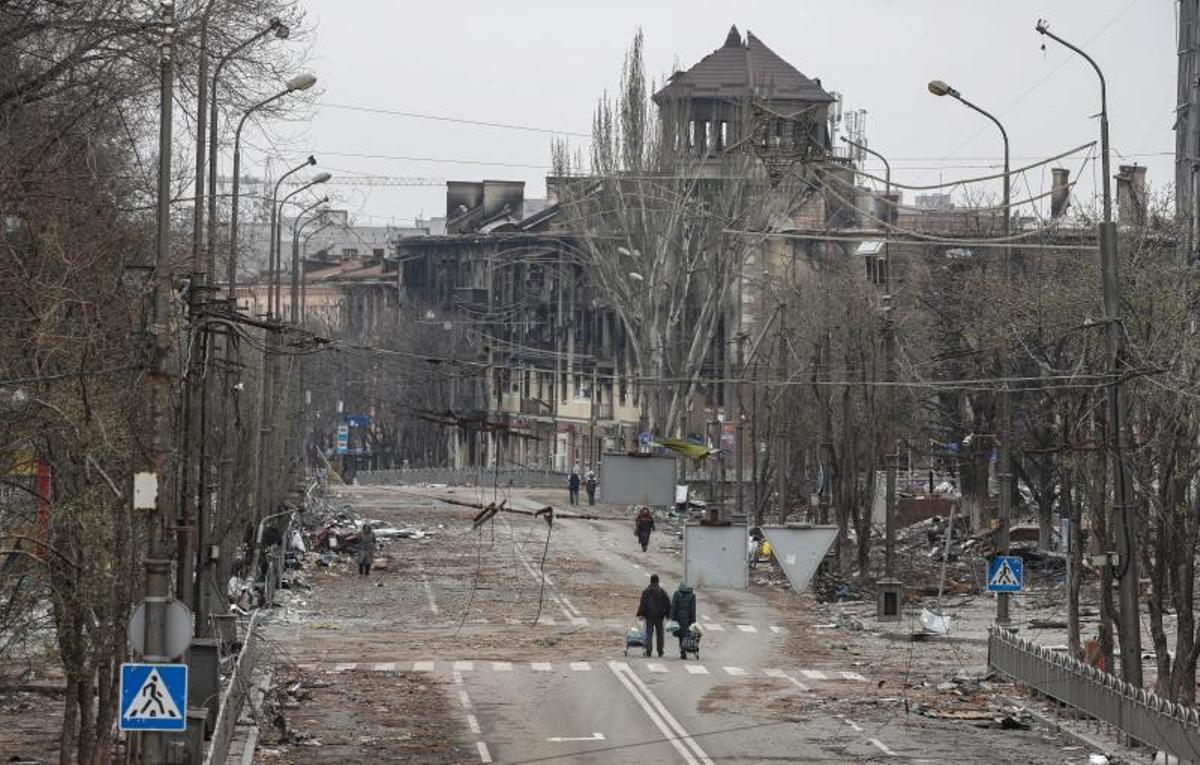 Rússia prohibeix a la República Txeca donar armes de fabricació soviètica