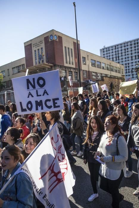 Manifestación de estudiantes contra la LOMCE