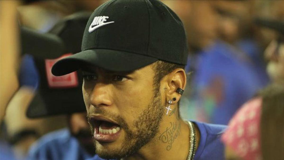 "Neymar vería con buenos ojos una oferta del Real Madrid"