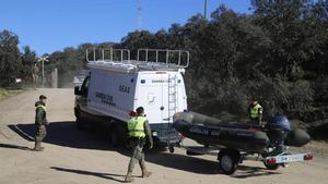 La Guardia Civil localizó y rescató el cuerpo de los dos militares ahogados en las maniobras.