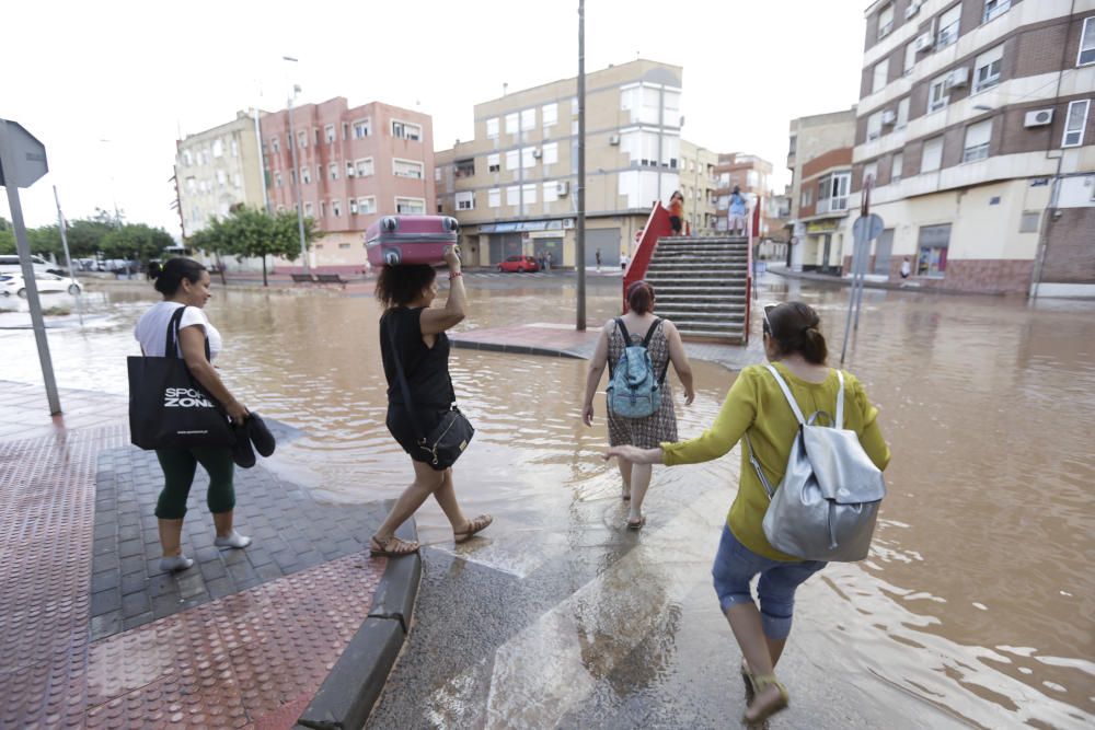 Imágenes de la lluvia en Murcia