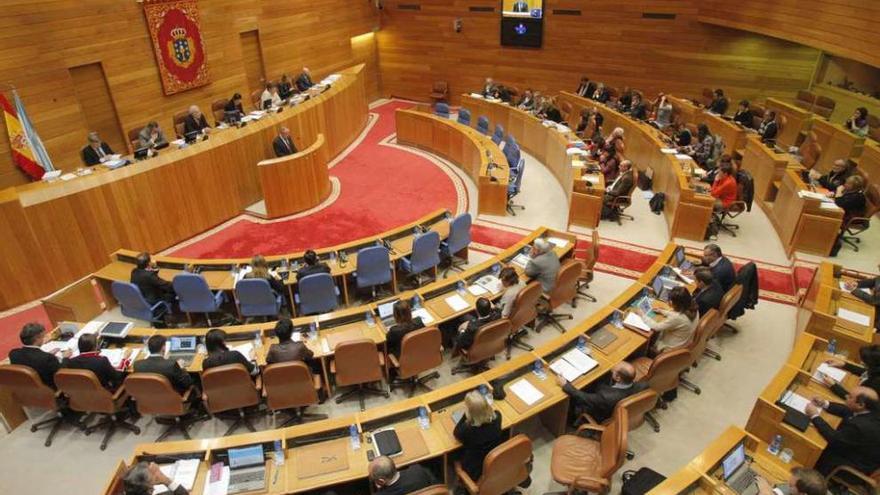 Una sesión del pleno del Parlamento gallego.