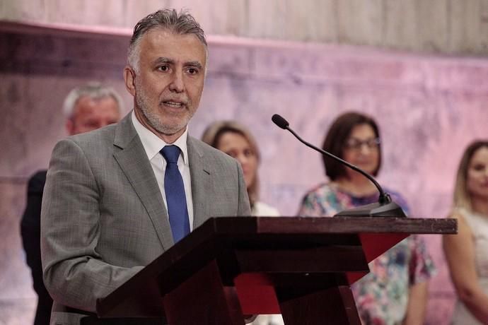 Toma de posesión de los consejeros del Gobierno de Canarias