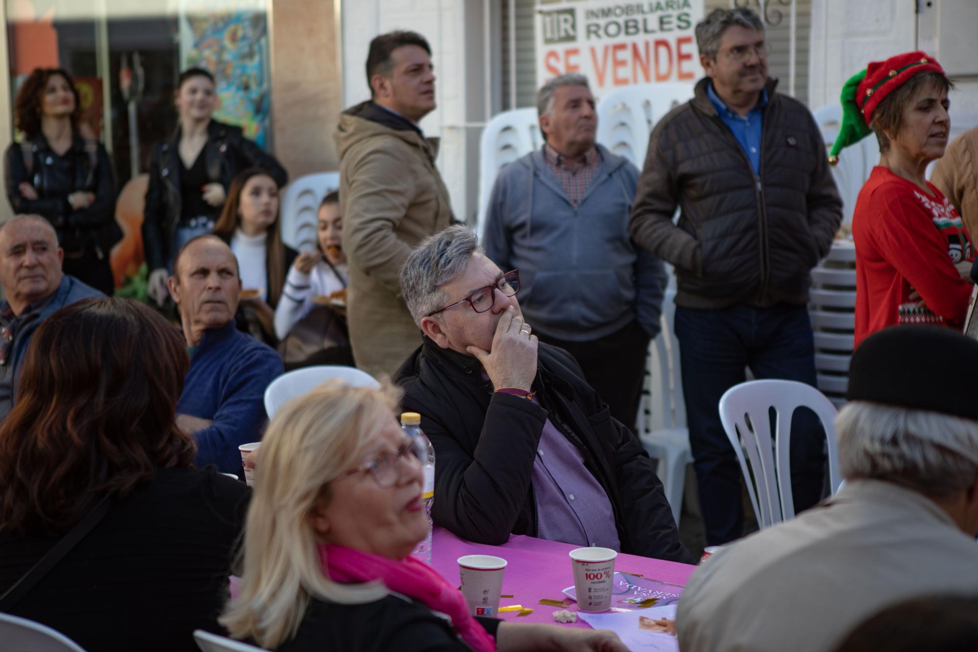 Así han celebrado repartir el Gordo en el Perolo