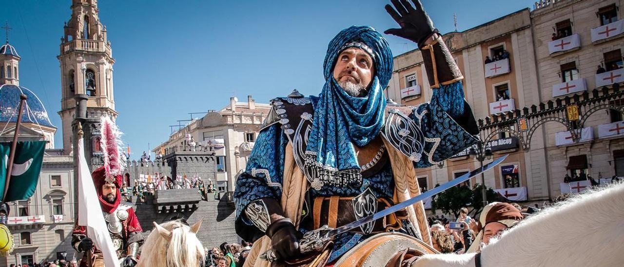 Embajada Mora en Alcoy: El filo de las palabras