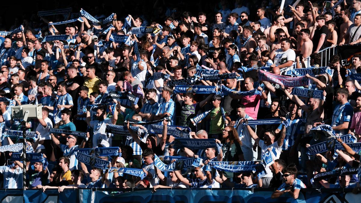La afición del Málaga CF, en el último encuentro disputado en La Rosaleda.