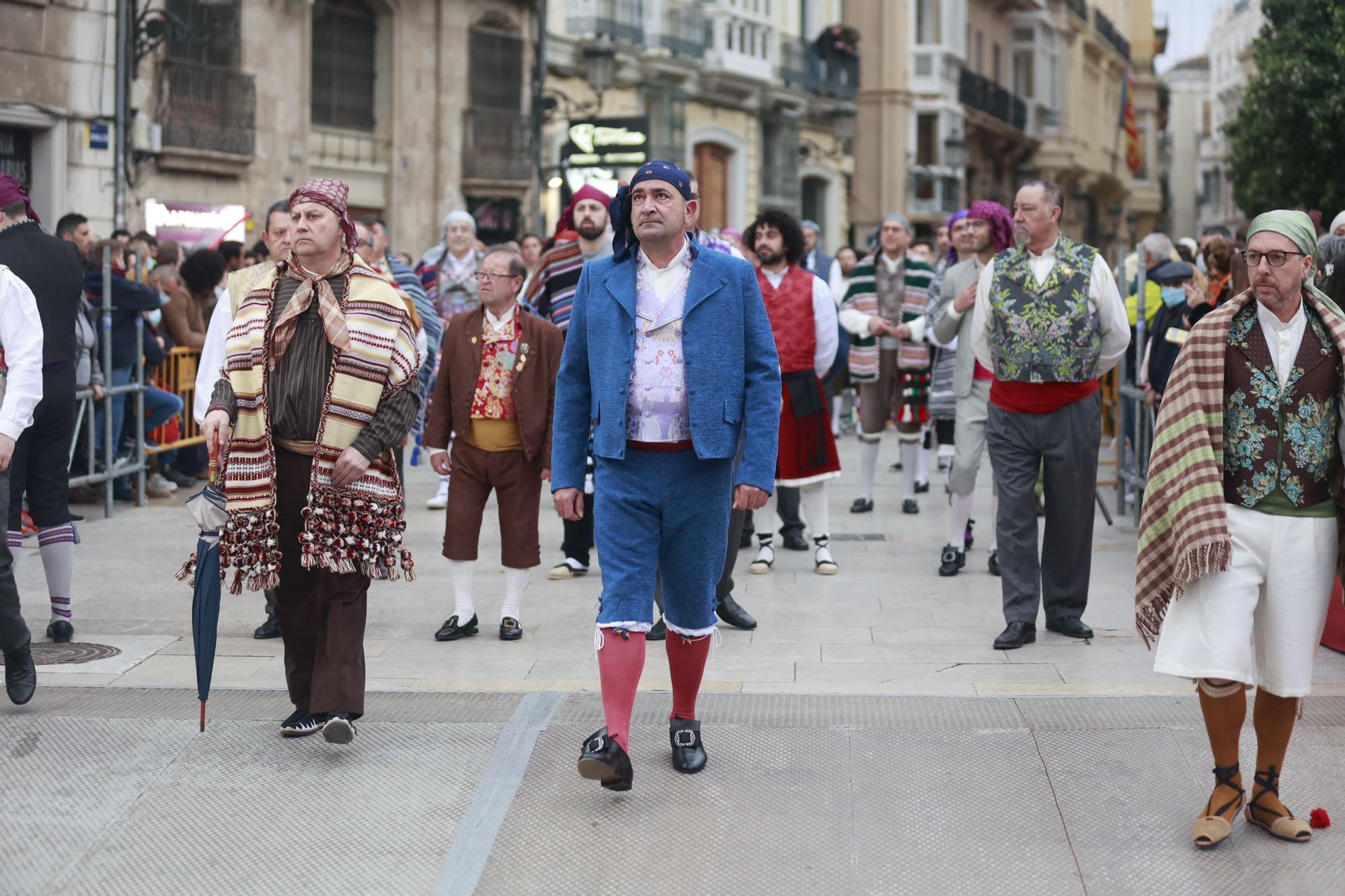 Búscate en el segundo día de ofrenda por la calle Quart (entre las 18:00 a las 19:00 horas)