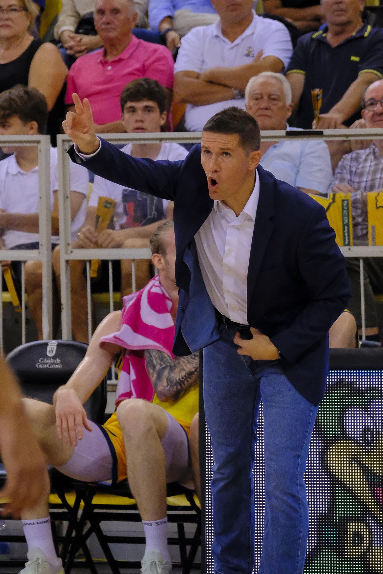 CB Gran Canaria-CB Canarias (70-86)