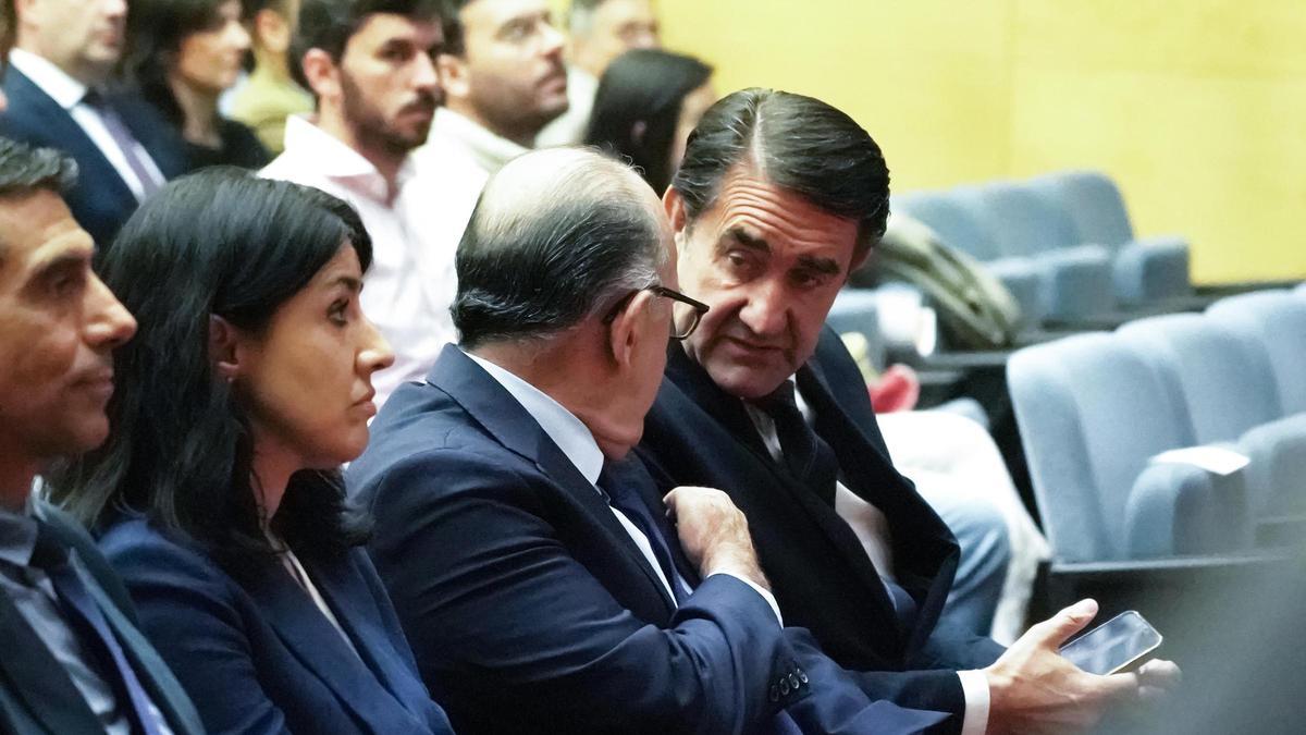 El consejero de Medio Ambiente, Vivienda y Ordenación del Territorio, Juan Carlos Suárez-Quiñones, asiste al encuentro anual de entidades adheridas al Pacto de Economía Circular de Castilla y León.