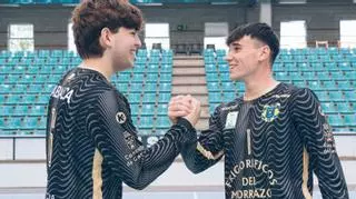 Mateo Pallas y Javi Fernández asaltan la portería del Frigoríficos