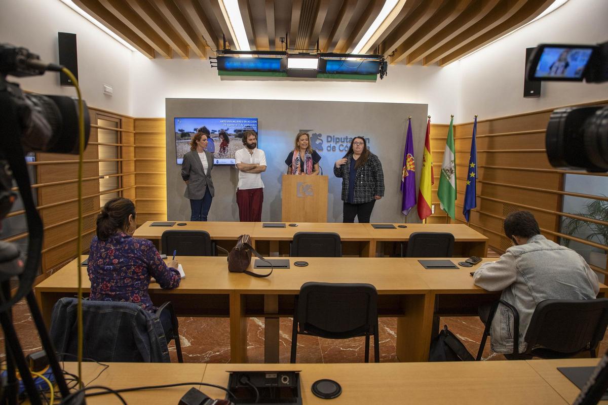 La Diputación de Córdoba promueve una tercera edición de la residencia artística de mujeres Arte Viva.