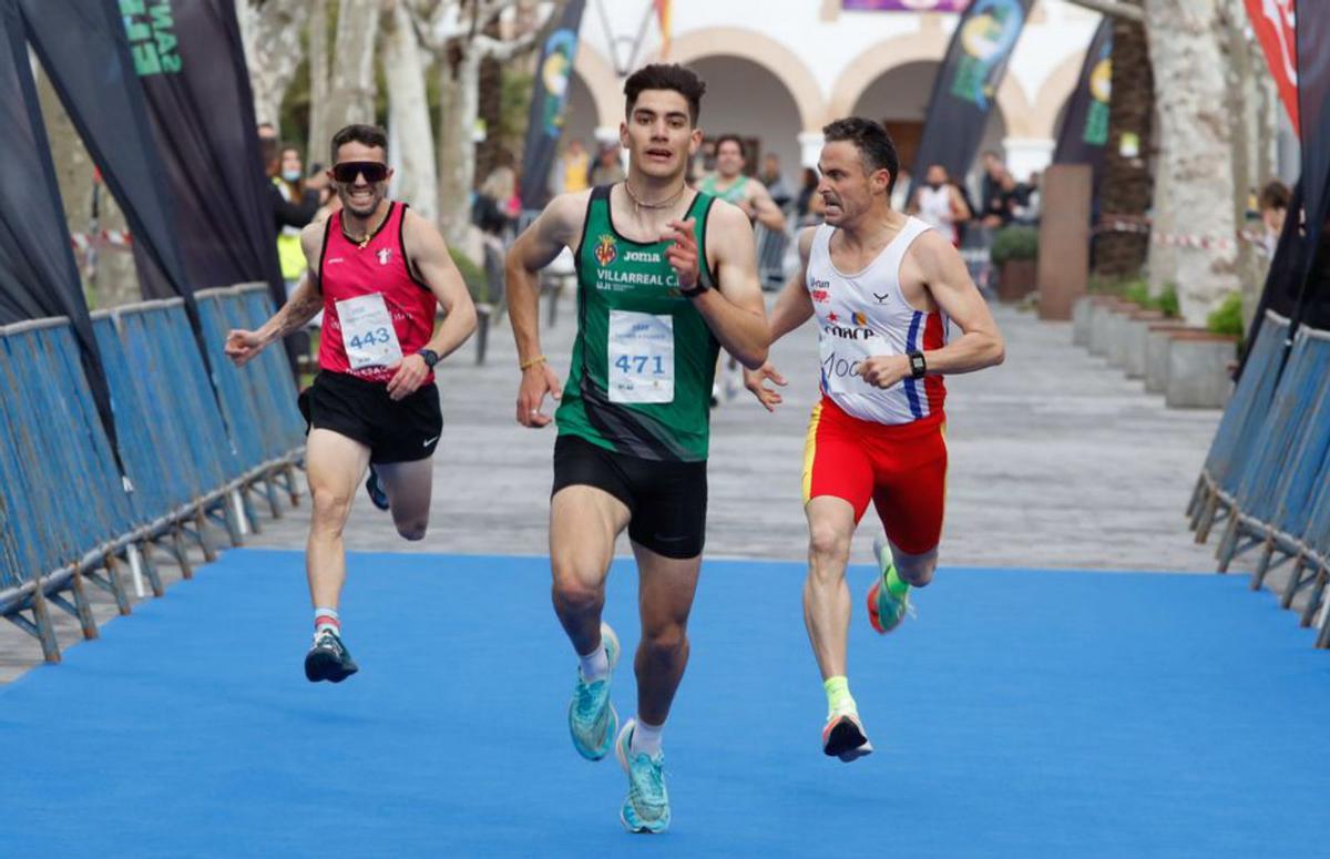 Llorenç Vidal fue el vencedor masculino en 1.500 metros. | J.A.RIERA