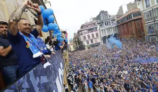 Todos se quitan el sombrero ante la continuidad de Cazorla con el Oviedo: las reacciones de Calleja y Carrión y los elogios de un sportinguista