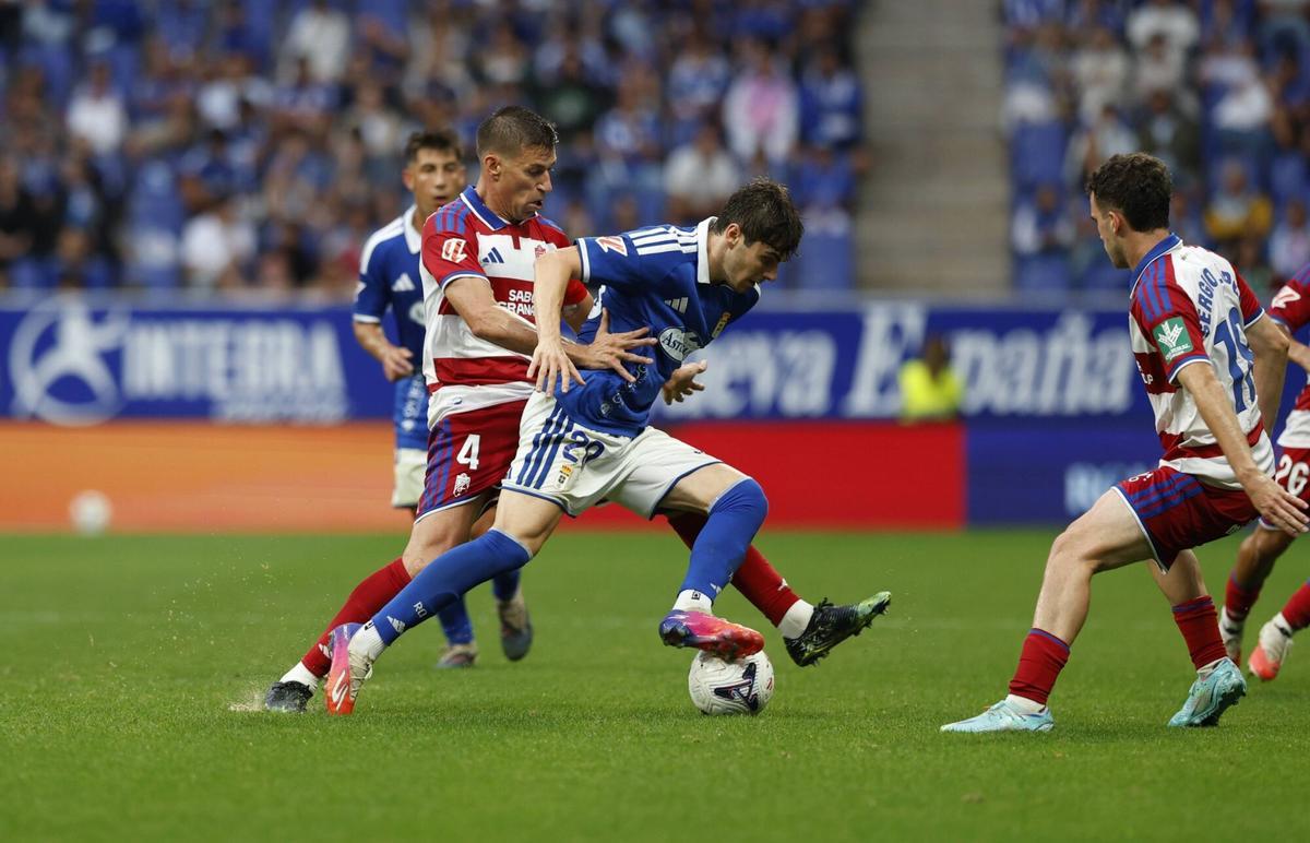 Así fue el partido entre el Real Oviedo y el Granada Así fue el partido entre el Real Oviedo y el Granada