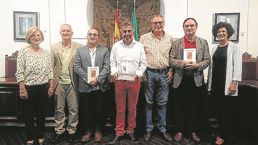 Presentado en Villa del Río el poemario ‘Cancionero’