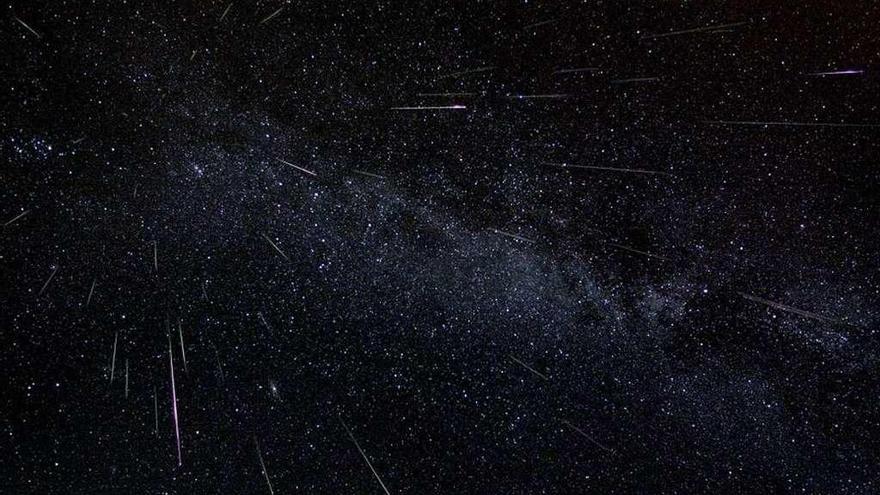 Perseidas fotografiadas en Asturias en el año 2015.