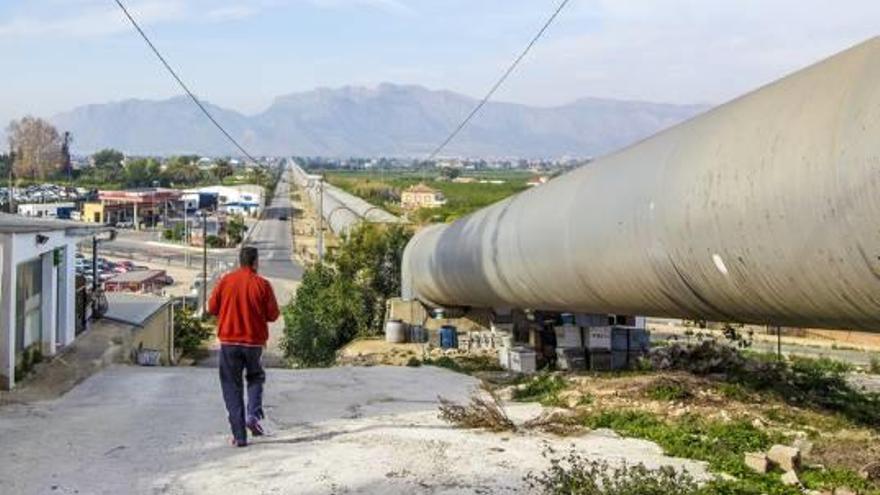 Una cesión entre regantes de 8 hectómetros del Tajo al Segura reaviva la «guerra del agua»