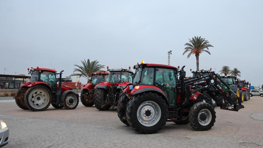 La protesta del campo en Murcia, en directo | Comienzan a concentrarse los primeros tractores