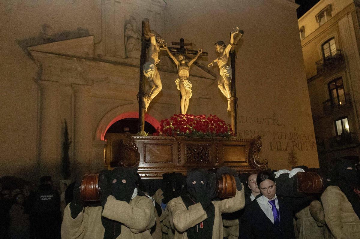 Semana Santa en Alicante 2026: Procesión de la Hermandad Penitencial del Perdón en el Jueves Santo