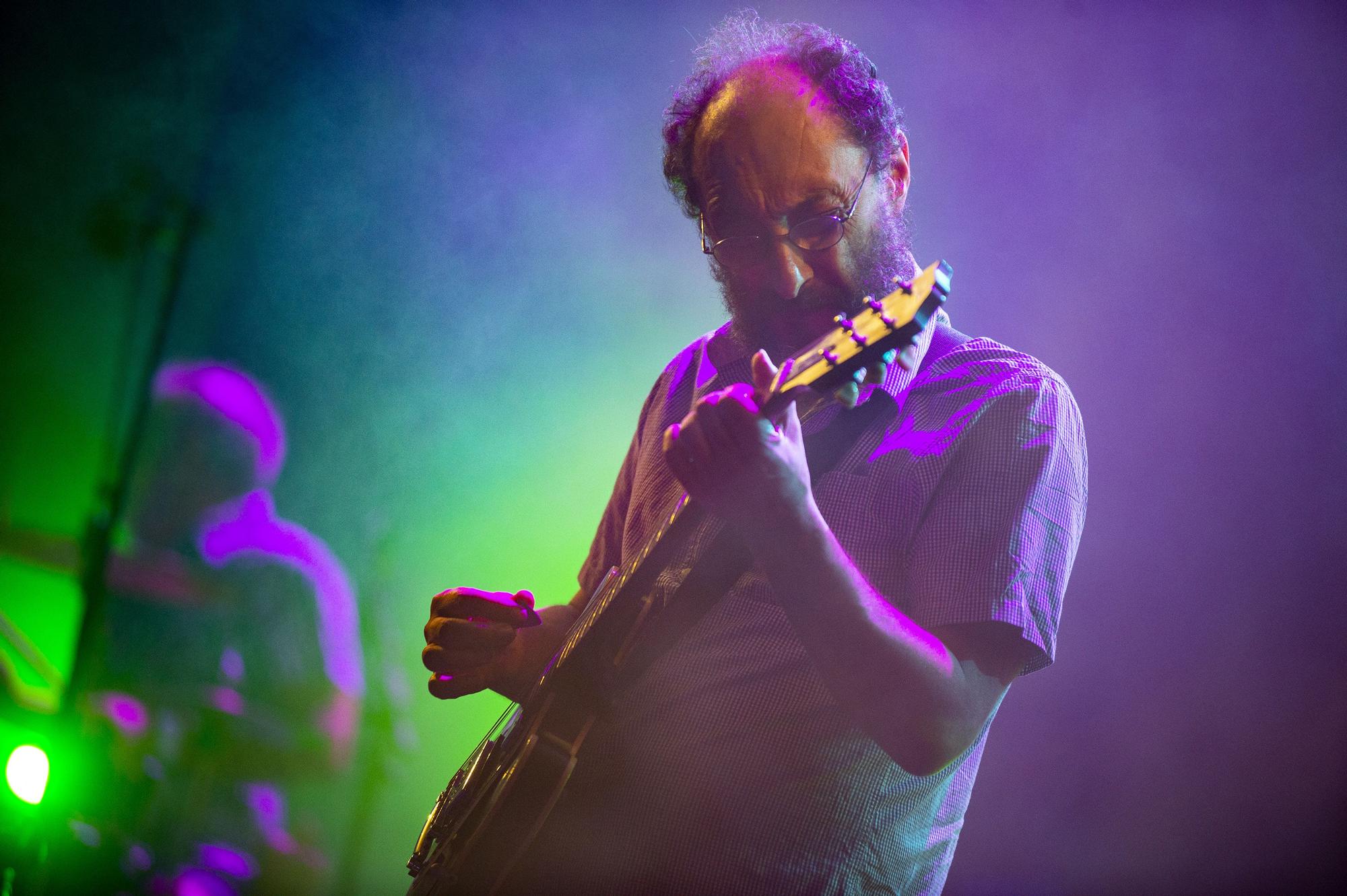 Así fue el concierto de Los Planetas y el Niño de Elche ayer en La Mar de Músicas