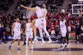 Despejar los fantasmos antes del parón y un homenaje a Salvó