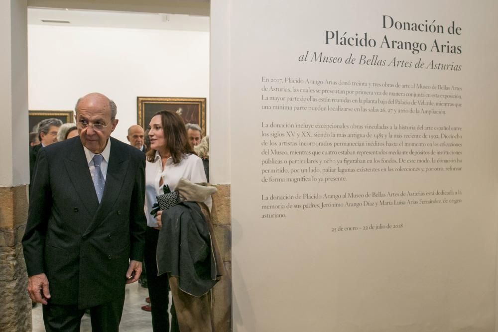 Plácido Arango acude junto a Javier Fernández a la inauguración de su exposición en el Bellas Artes