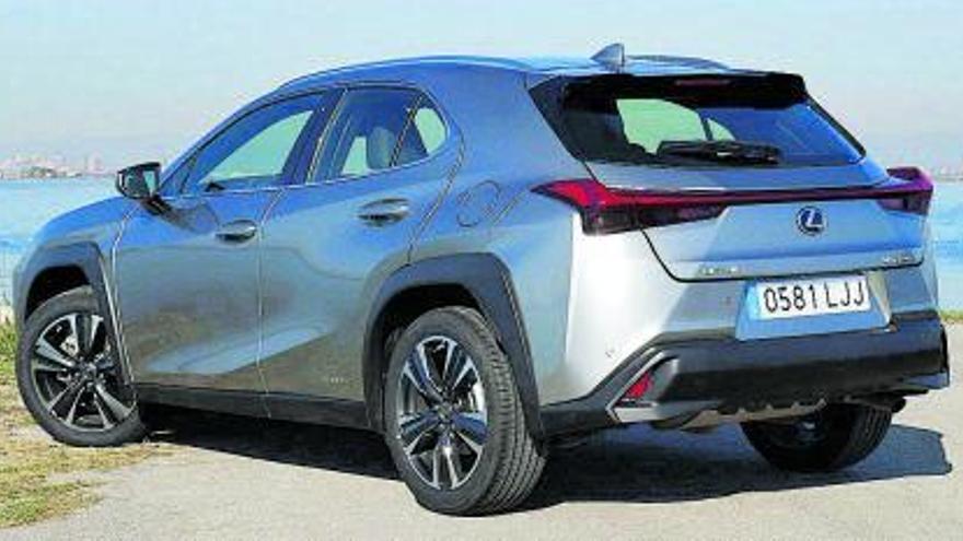 Puerta de acceso &quot;premium&quot; para el Lexus UX 250h