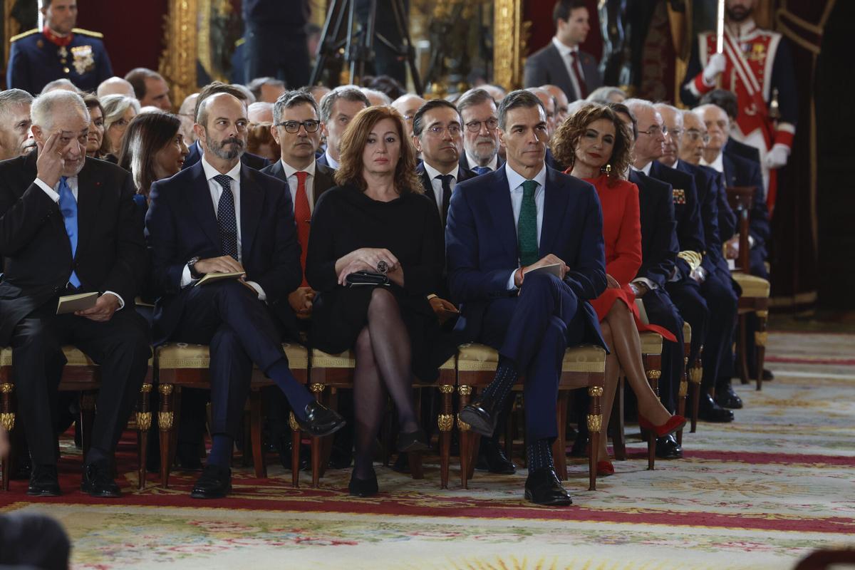 Acto en el Palacio Real por los 50 años de Monarquía. Acto en el Palacio Real por los 50 años de Monarquía.