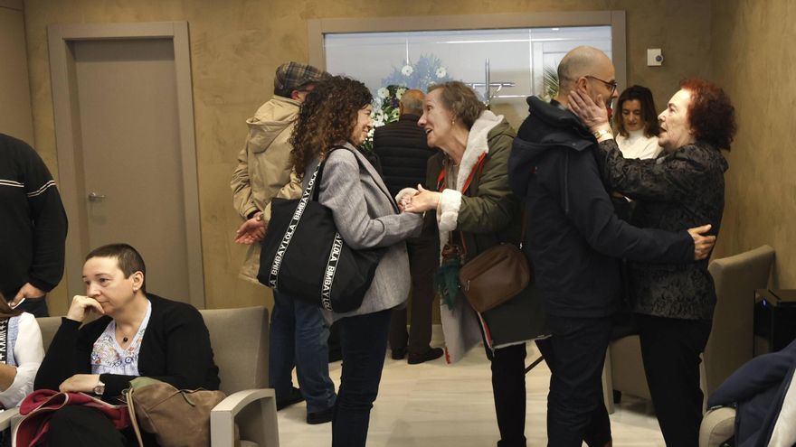 Despedida emocionada al expárroco de La Callezuela y La Peral: &quot;Cefe vivió el sacerdocio intensamente&quot;