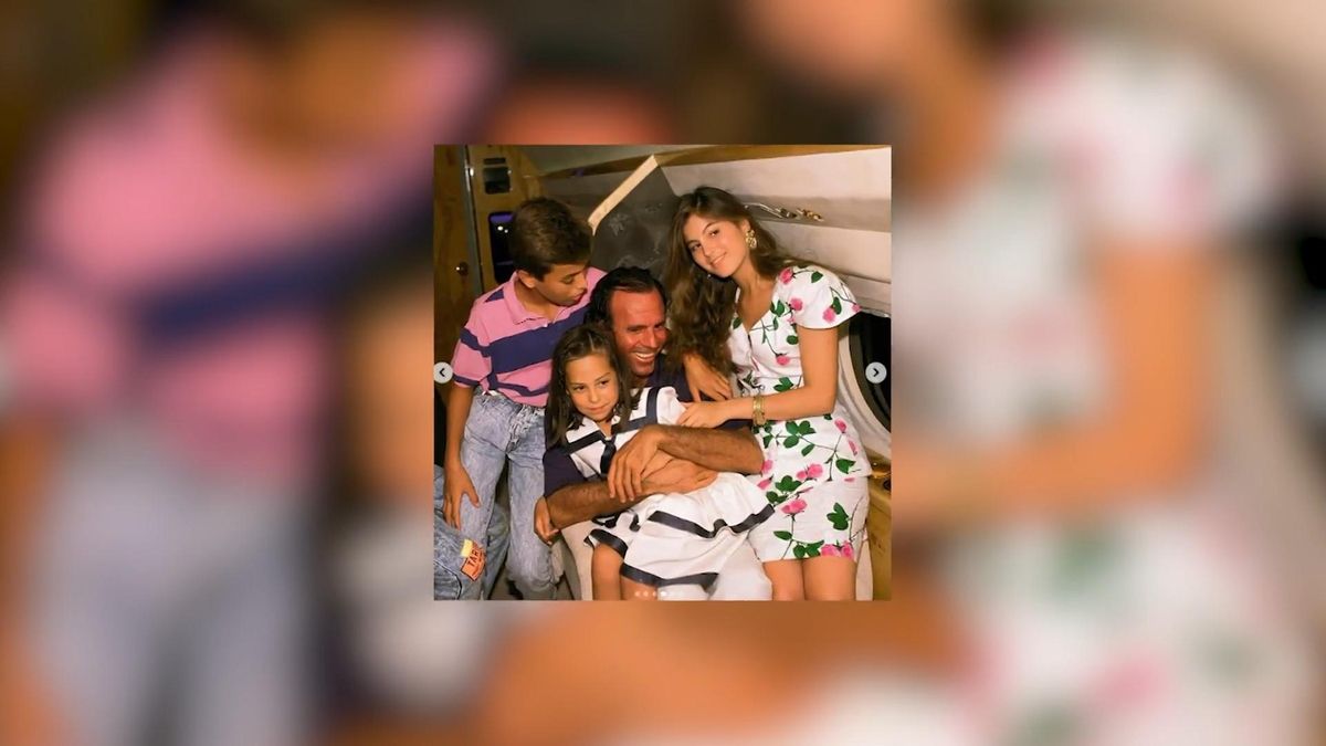 Tamara Falcó rescata del baúl de loso recuerdos fotos inéditas para felicitar a Chábeli