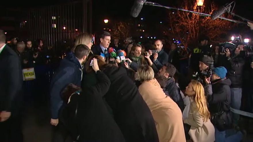 Multitudinario funeral anoche en Pozuelo en memoria de Diana Quer