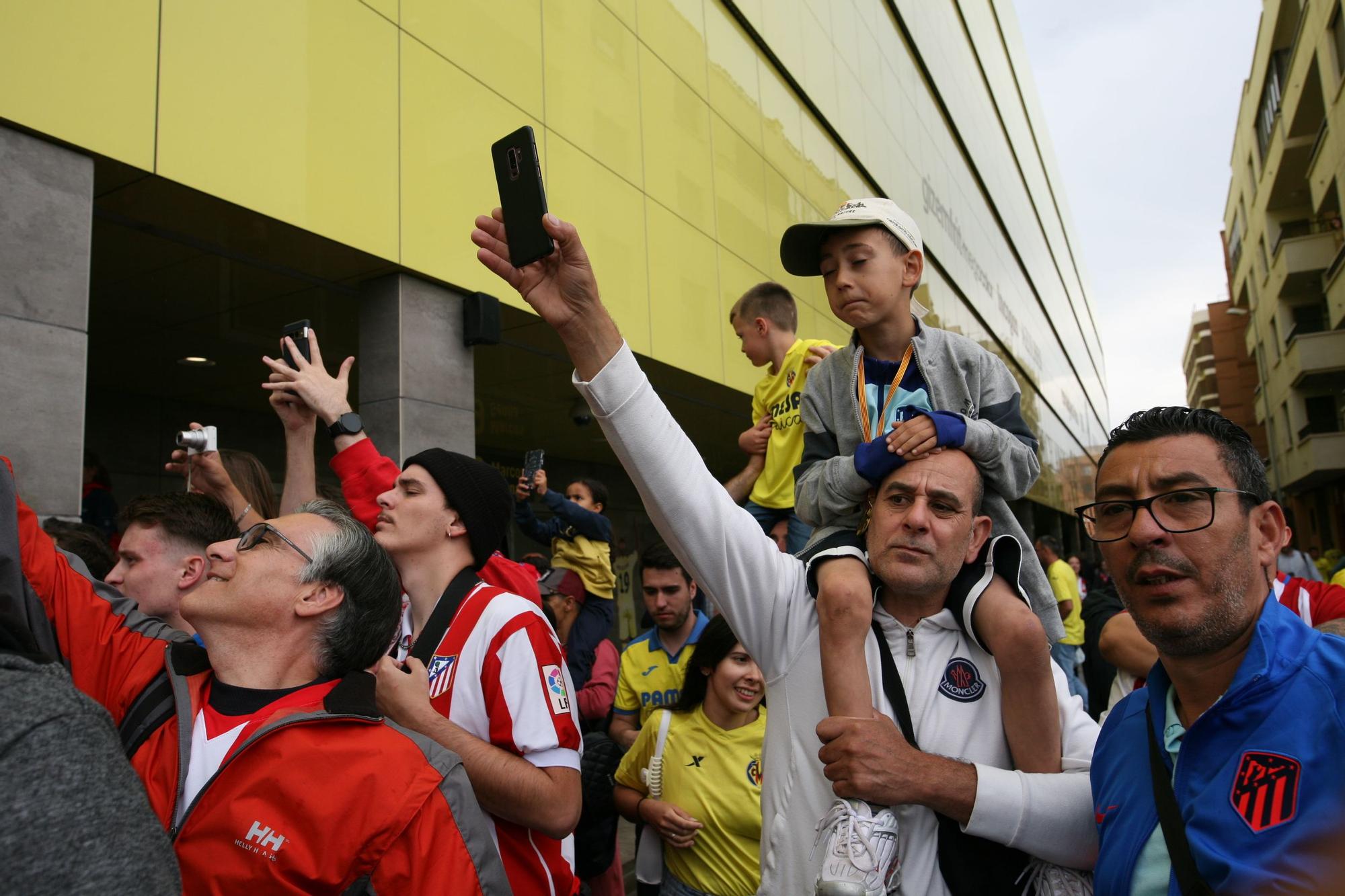 Galería | Las mejores imágenes de la afición amarilla en el Villarreal-Atlético de Madrid