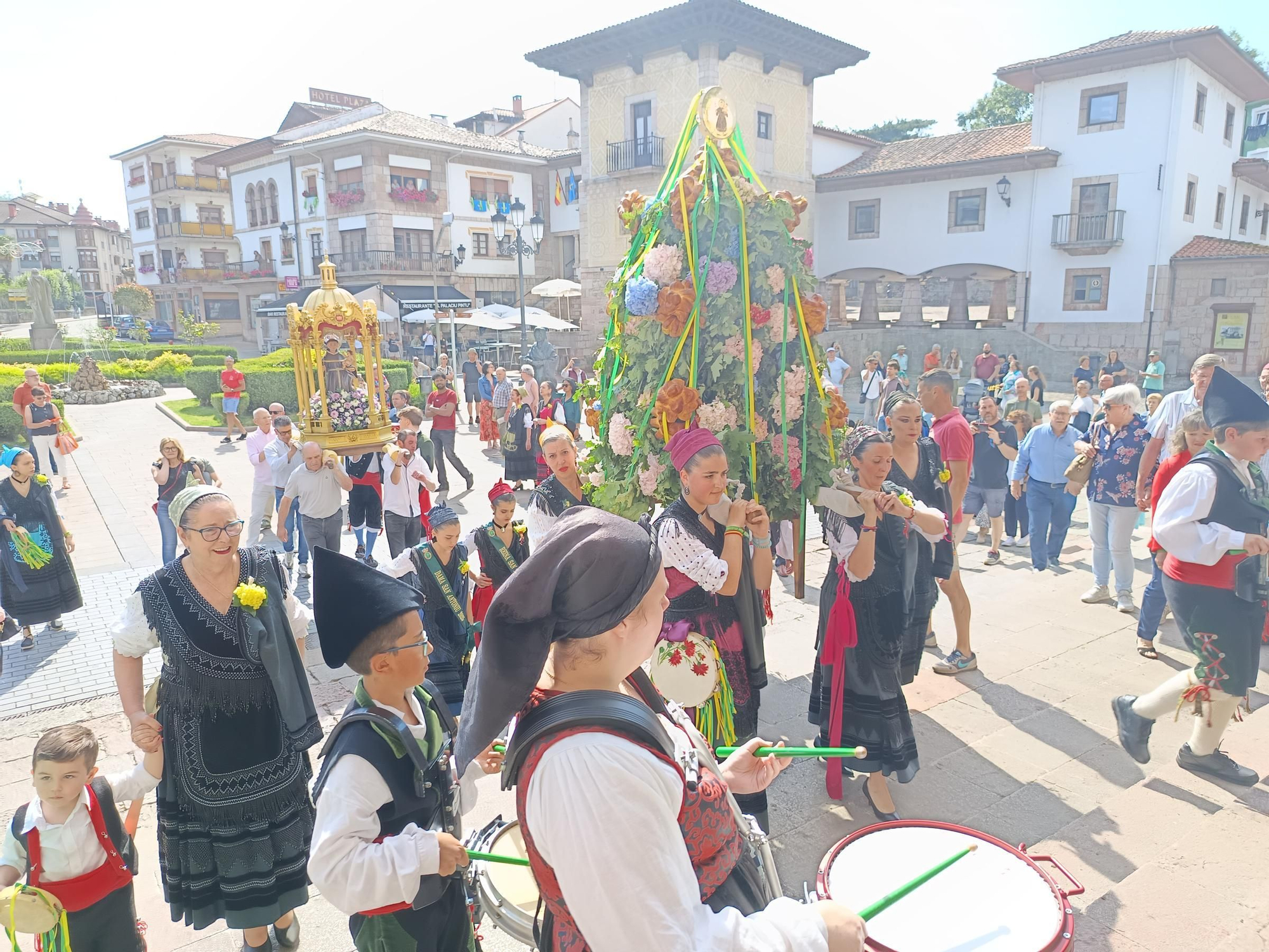 Procesión de San Antoniu "El Nuestru" en Cangas de Onís