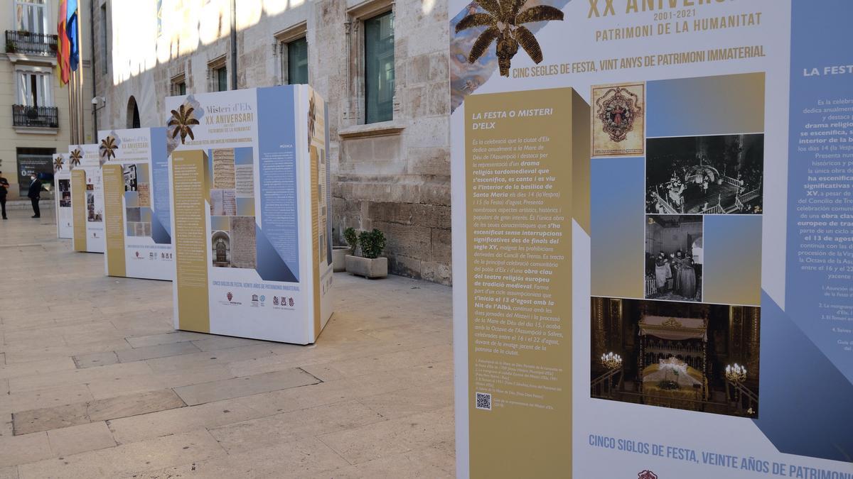 La exposición estuvo en Elche el pasado mes de mayo, en la calle Corredora