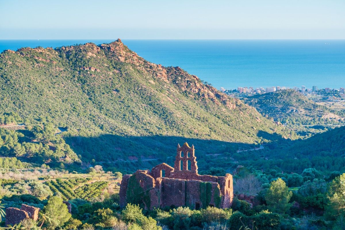 Parque Natural del Desert de les Palmes en la provincia de Castellón