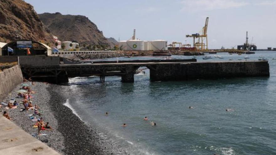 La playa de Valleseco ya está en obras